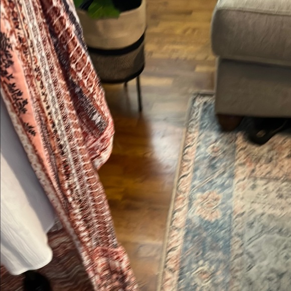 Miss Me Bohemian Style Pink and White Kimono - Picture 4 of 9